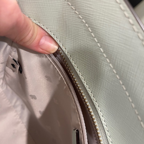 Kate Spade Green Shoulder Bag with Leather Finish - Picture 6 of 9